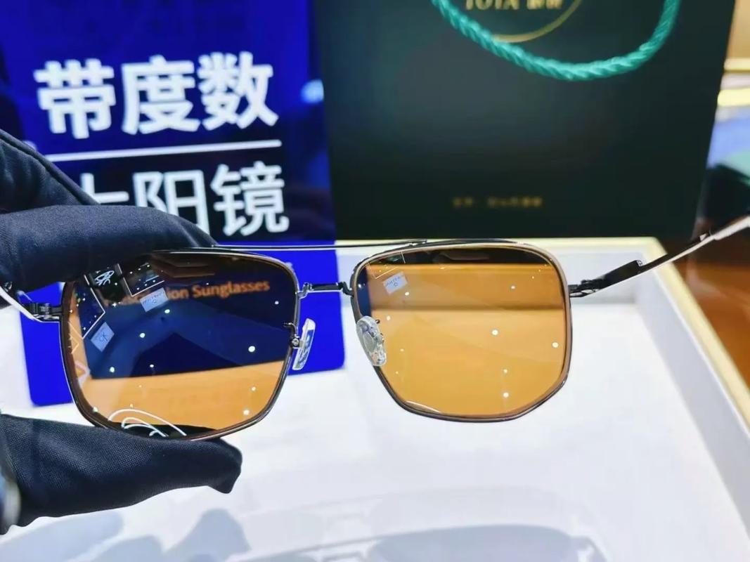 眼镜盒里的网络涟漪 一次搜索背后的连接